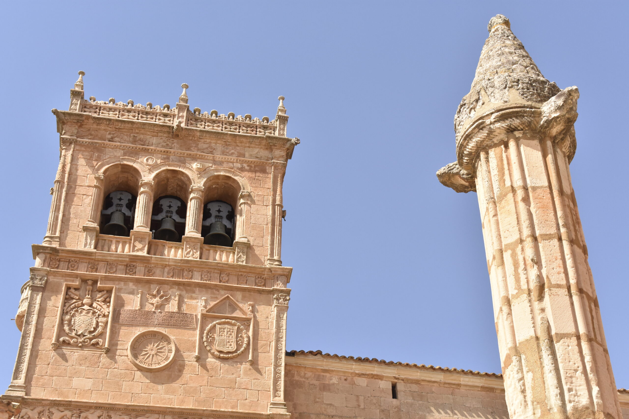 Morón de Almazán detalle Picota y Torre