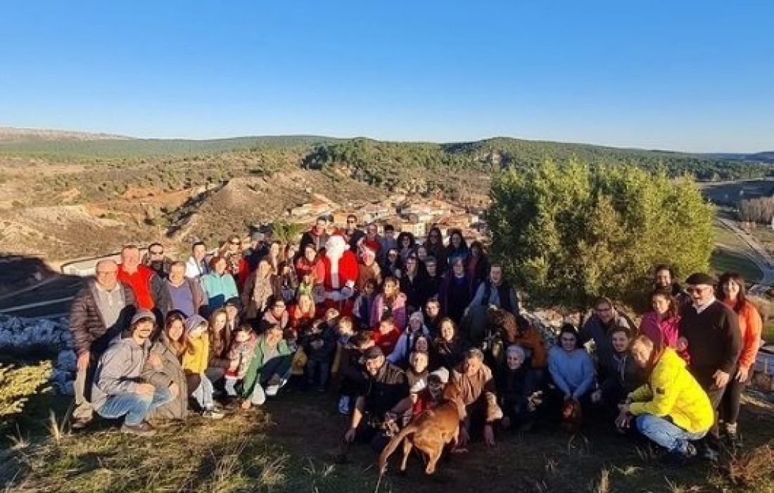 Subida del belen al Pico Navas desde Espeja de San Marcelino. tursoria