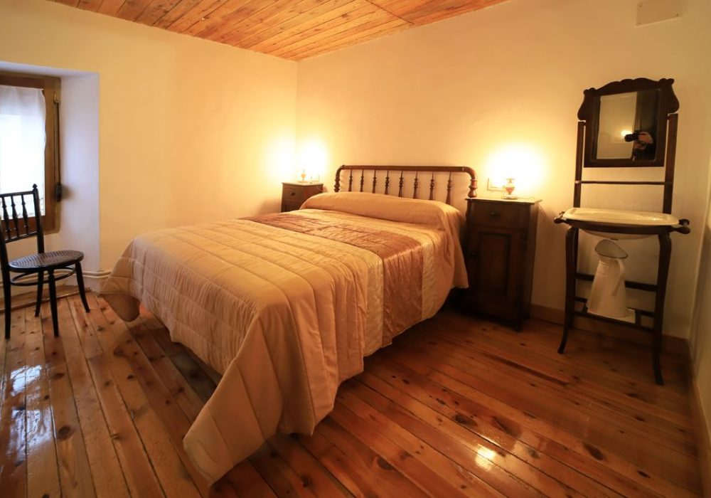 Tursoria casa rural piedra andadera